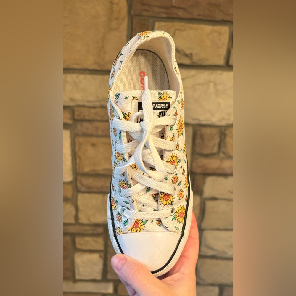 CONVERSE ALL STAR-SUNFLOWER PRINT, SZ 3 - Picture 3 of 7